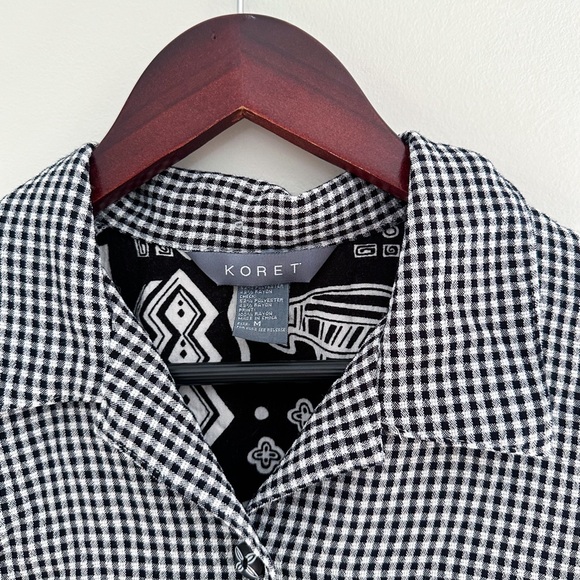 Black and White Checkered Cropped Set - Picture 7 of 7